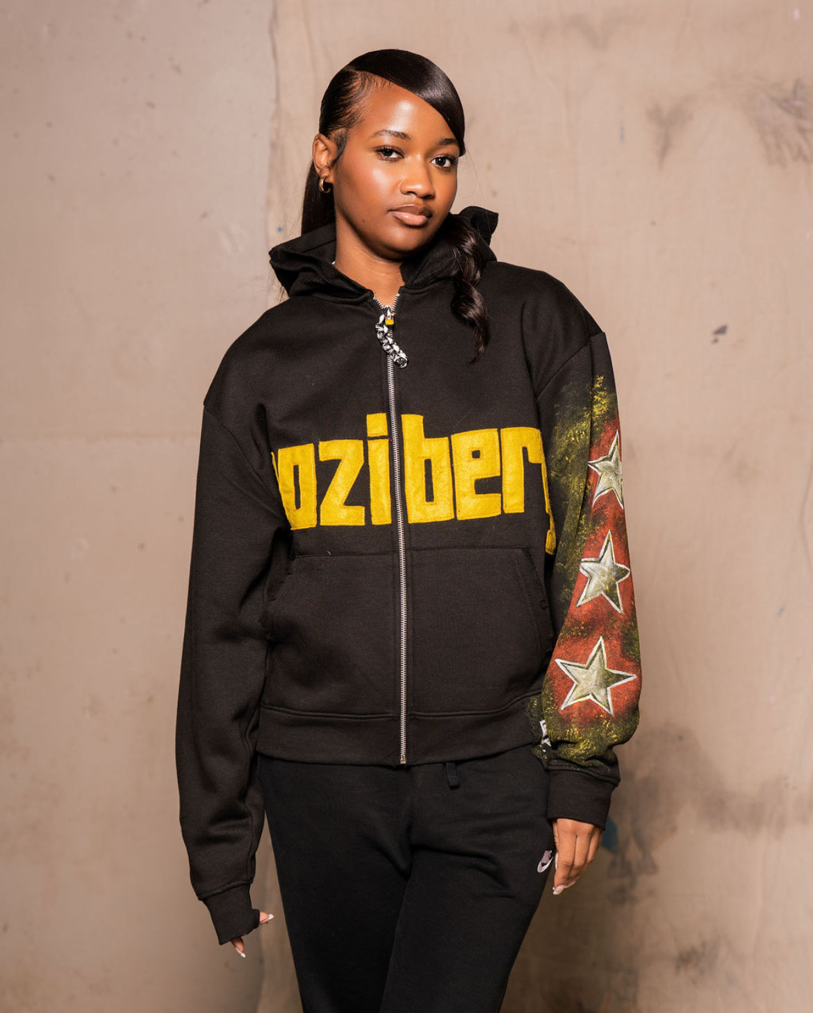 PBM HONEY BLACK ZIP UP